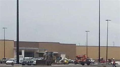 Edinburg walmart canton. We would like to show you a description here but the site won’t allow us. 