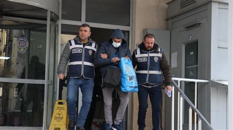 Edirne'de 14 yıl 2 ay kesinleşmiş cezası bulunan hükümlü yakalandı - Son Dakika Haberleri
