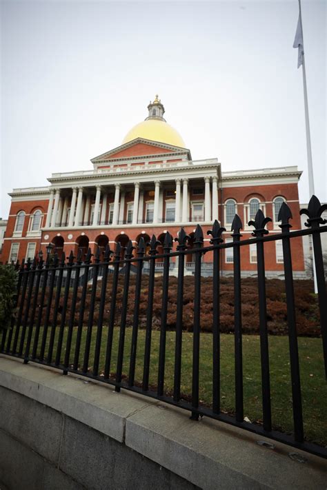 Editorial: Beacon Hill keeps taxpayers in the dark