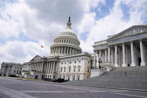 Editorial: Congress should lose pay if gov’t shuts down