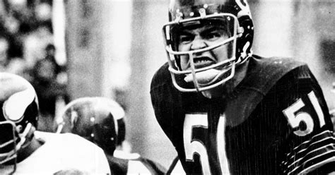 Editorial: Dick Butkus was made to play football. In Chicago.