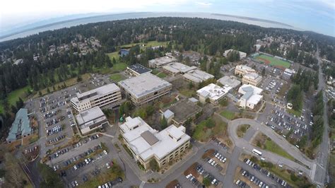 Edmonds cc. There is a $15 non-refundable fee for this service. You can sign up for the tuition payment plan up until 11:59 p.m. on April 5, 2024. (Fifth day of the quarter). First payment: One third of your tuition + $15 fee is due at the beginning of the quarter, by the tuition deadline: March 18, 2024, 11:59 p.m. If you register after this date, your ... 