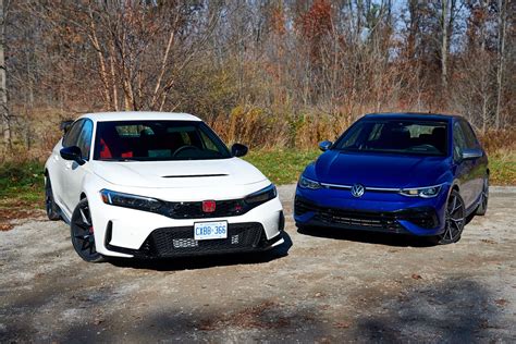 Edmunds: 2023 Honda Civic Type R vs. 2023 Volkswagen Golf R