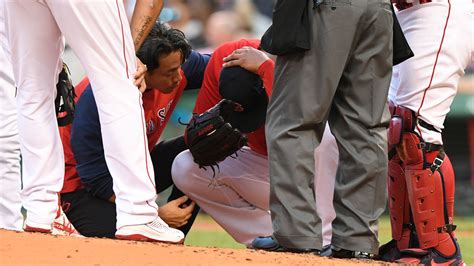 Eduardo Rodriguez Leaves Start Against Yankees In Second Inning - NESN.com