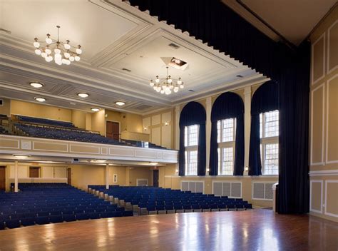 Reifsteck Reid was commissioned by Illinois State University to renovate Capen Auditorium. The auditorium is located in historic Edwards Hall and had not seen ...