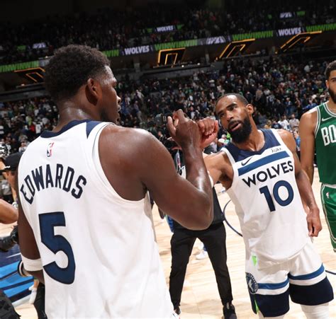 Edwards scores 38, Wolves hand Celtics 1st loss with 114-109 OT victory
