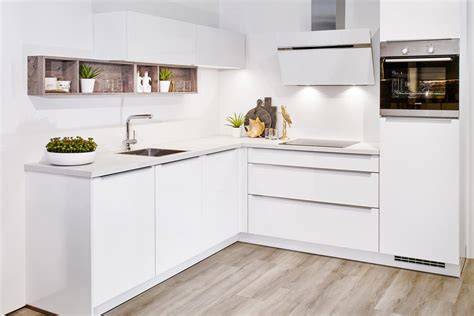 Een compacte keuken efficinter indelen