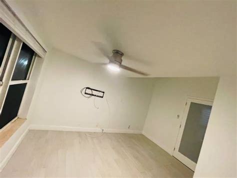 Efficiency for rent in hollywood at dollar600 dollar700 craigslist. Sep 3, 2023 · 1 Unit Available. 2742 Johnson St. 2742 Johnson Street, Hollywood, FL 33020. North Central Hollywood. Studio. $1,450. 600 sqft. Renovated one bedroom Apartment for rent in a beautiful gated rental community in Hollywood. Great lacation, just minutes to young circle and a quick drive to the beach. 