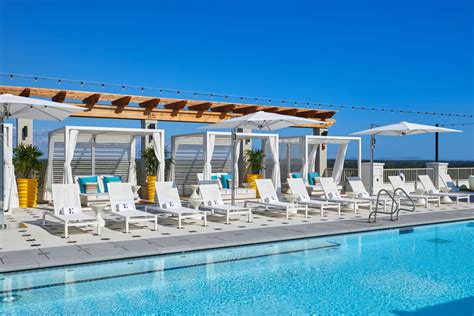 Effie hotel. Rounding out Hotel Effie’s food and drink offerings are Ara Rooftop Pool & Lounge, a stylish rooftop venue with views of the Sandestin Golf and Beach Resort, Choctawhatchee Bay and the Gulf of ... 