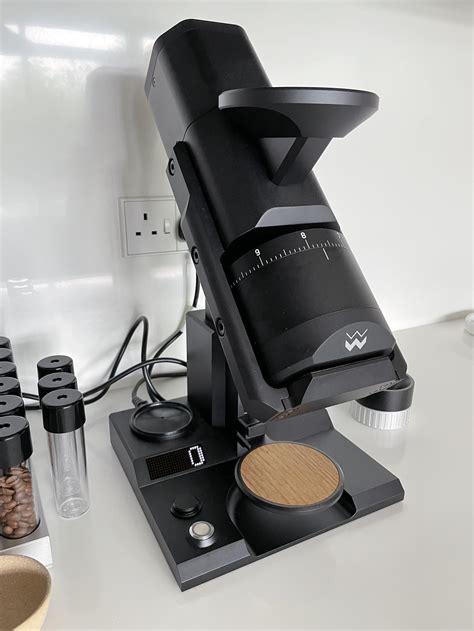 Eg 1 grinder. Lance did document a difference of saturation between 500 RPM and 1500 RPM on the EG-1. Watch his video - just note it was only noticed when using the Ditting sweet burrs. Essentially every grinder I've ever owned has … 
