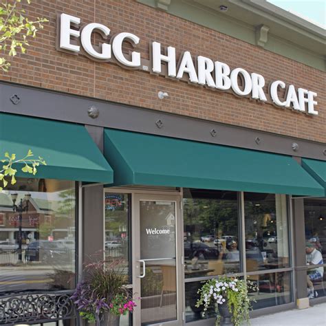 Egg harbour cafe. Egg Harbor Cafe is a chain brunch restaurant with wonderful quality food for decent prices. When we first entered, we noticed that everything was designed nicely to accommodate to a homey atmosphere. Despite it being very busy and crowded, it wasn't too loud and we were seated right away. 