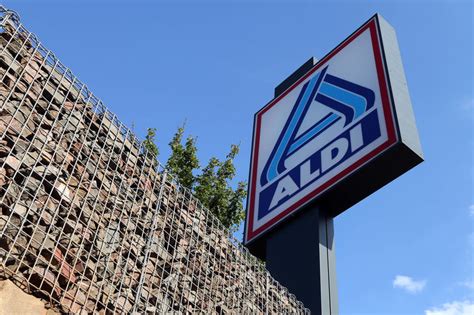 Ehemaliger Bauernpräsident verkauft alle Anteile an Aldi-Stiftung