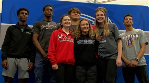 Eight student-athletes participate in Shaker signing day