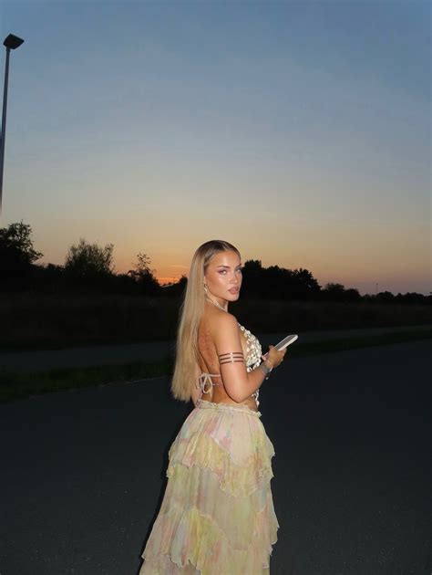 🍑 Eileen Sziv Onlyfans Leaked XXX 29 Vids