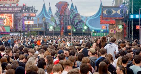 Eindhovens Dagblad on Instagram: "Bezoekers van Paaspop …