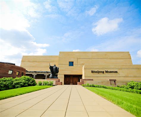 Eiteljorg museum. Seven new advisors, four new directors will provide valued perspectives INDIANAPOLIS – As the Eiteljorg Museum of American Indians and Western Art moves forward with its summer exhibitions and programs, […] 
