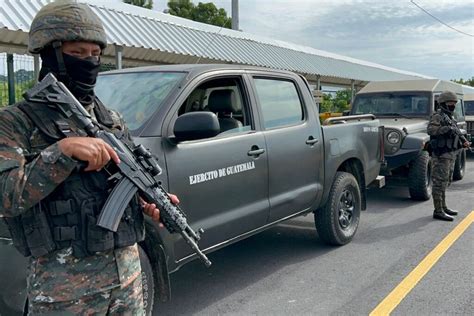 Ejército de Guatemala aumenta despliegue en la frontera con México por presencia de hombres armados en Chiapas
