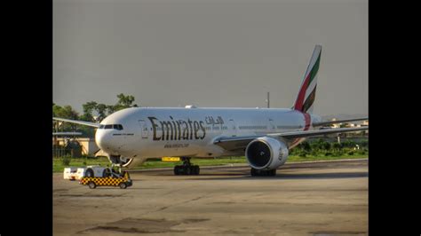 Emirates EK219 / UAE219 Flight details & 