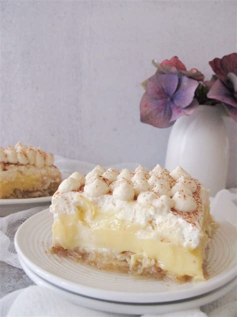 Ekmek & Sandviç Divan Pastaneleri.