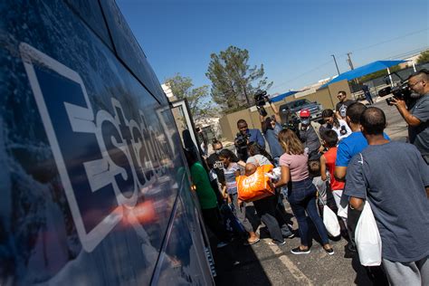 El Paso mayor chartered buses of migrants to come to Chicago