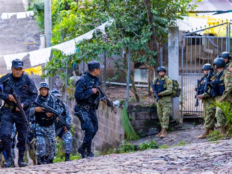 El Salvador sends 8,000 troops and police officers to comb rural province in massive anti-gang raid