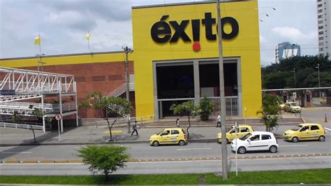 El exito colombia. In 1967, Manuel Capo and his family opened a furniture store in Miami called El Dorado, named for the boat on which they’d escaped from Cuba. Today, it’s a company with hundreds of employees and multiple stores across Florida. Find one near... 