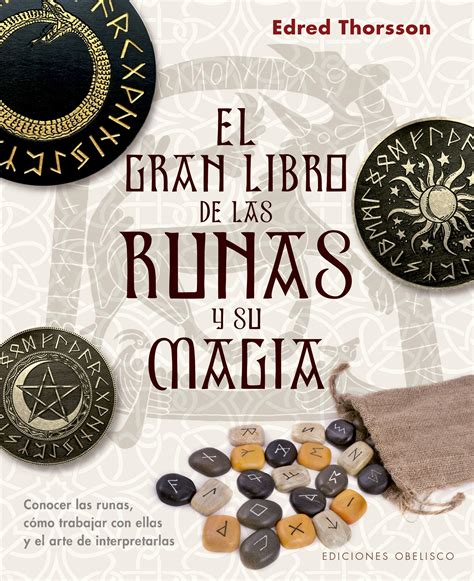 El libro magico de las runas/the magical book of the runas. - Powstanie i umacnianie władzy ludowej na terenie powiatu zamojskiego, 1944-1947.