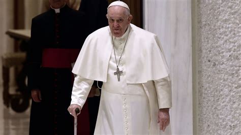 El papa Francisco pide un alto el fuego en Gaza y la liberación de los rehenes en su mensaje de Navidad
