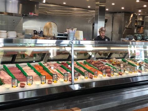 El pescador fish market. El Pescador Fish Market, La Jolla: "Take reservations" | Check out 12 answers, plus 943 unbiased reviews and candid photos: See 943 unbiased reviews of El Pescador Fish Market, rated 4.5 of 5 on Tripadvisor and ranked #7 … 