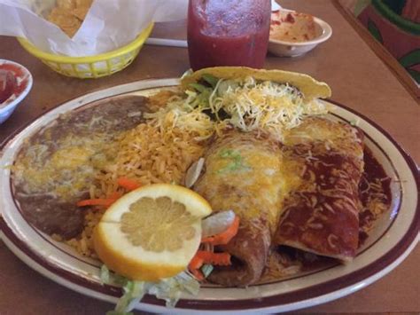 El Tapatio Mexican Restaurant: Great food...Great p