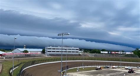 ELDORA SPEEDWAY @EldoraSpeedway. WEATHER ALERT (5:18pm) A rain cell has developed just to our west and has the potential to reach the Eldora area in the next 30 minutes. 0:03. 9:19 PM · Jul 15, 2023 .... 
