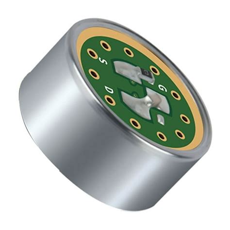 Electret condenser microphone capsule.  Excellent sound.  Featuring a cardioid pick...