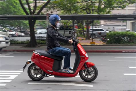 Electric Scooter Review: Ecooter E2L C! Magazine