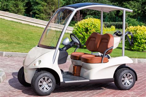 Electric golf carts. Electric Golf Cart Batteries. This one applies only for electric golf cart batteries. It deserves a separate section of its own, because batteries are the most important part in an electric golf cart. Firstly, check the battery’s brand. Make sure that it’s one of the top manufacturers like US Battery, Trojan, Interstate, or Crown. If it’s ... 