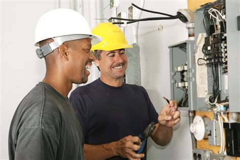 Electricians Looking For Work – Top Companies Hiring …