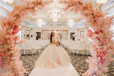 Celebrate your quinceañera in style with these elegant red theme ideas. From dresses to decorations, discover how to create a memorable and beautiful event.. 