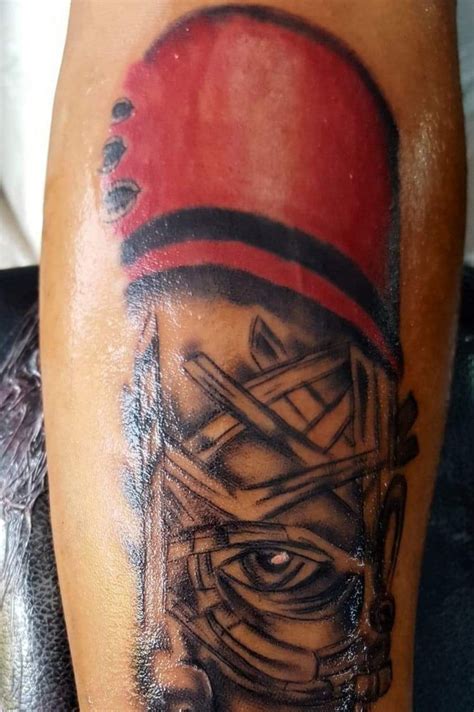 Elegua tattoo. Elegua tattoo black and gray Si les gusta mi trabajo compartan!!!!!! #tattoo #tattooartist #tatuadoresmexicanos #elegua #blackandgraytattoo #xion #xiontattoomachine #fkirons 