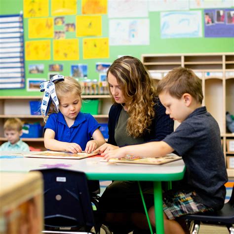 A bachelor's degree in elementary education prepares you to work as a K-5 or K-6 teacher. In an elementary education program, you'll study instruction techniques and ways to teach specific subjects like literature and social studies. And your coursework will also prepare you for certification exams.. 
