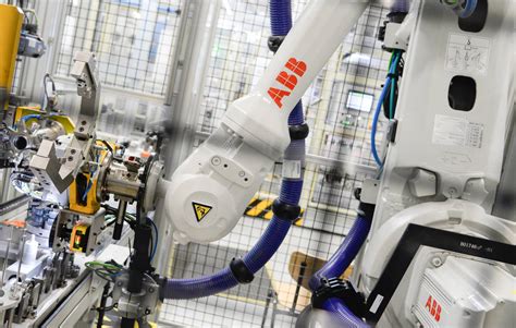 Elevate Your Robotics Expertise with Comprehensive ABB Roboter Schulungen**