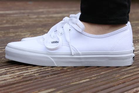 Elevate Your Street Style with Timeless Classic White Vans Shoes