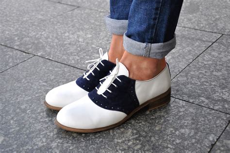 Elevate Your Style with Timeless White Oxford Shoes for Women**