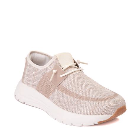 Elevate Your Style with the Women's Sirocco Slip-On Sneaker