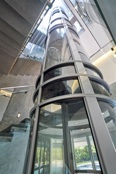 Elevators. KONE DX Elevators are smart elevators that connect more than floors and enable taller buildings and faster rides. Learn about the features, specifications and design tools of KONE DX Elevators for new buildings. 