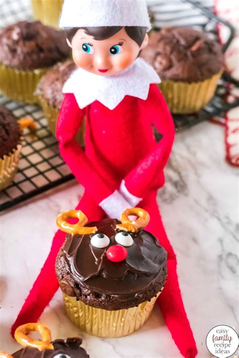 Elf on the Shelf Baking Cupcakes - Natural Beach Living