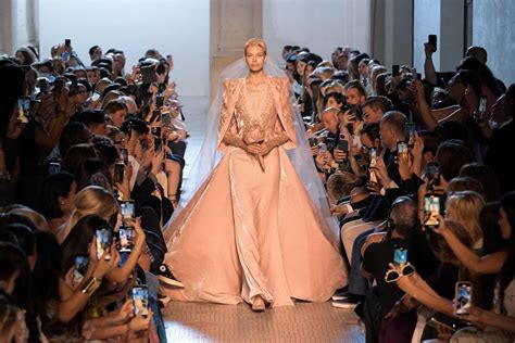 Elie Saab captivates Paris couture with a fusion of past and present