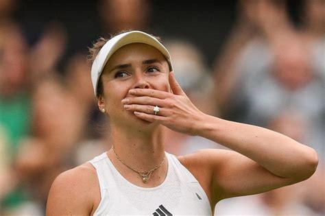 Elina Svitolina has the Ukraine war and her baby in mind as she beats Iga Swiatek at Wimbledon