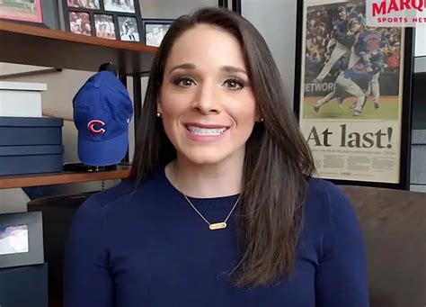 Name Elise Menaker Wiki Biography / Profile Background. Introduction : Elise Menaker is a well-known Host/Reporter at Marquee Sports Network based in Chicago, Illinois. With extensive experience as a Sports Host, Reporter, and Analyst and a demonstrated history of working in the broadcast media industry, Elise has garnered strong professional media skills, including News Writing, Producing ...