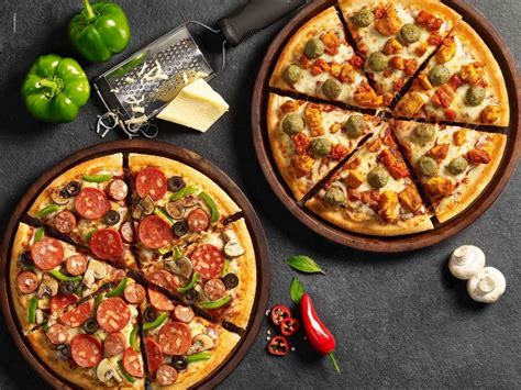 Elite pizza. Here at Elite Pizza Hot in Goole, and are proud to serve the surrounding area. We serve a variety of food such as pizzas, burgers, wraps, kebabs and more. You can find our whole menu on our app, filled with mouth-watering dishes and catering for all kinds of different tastes! 