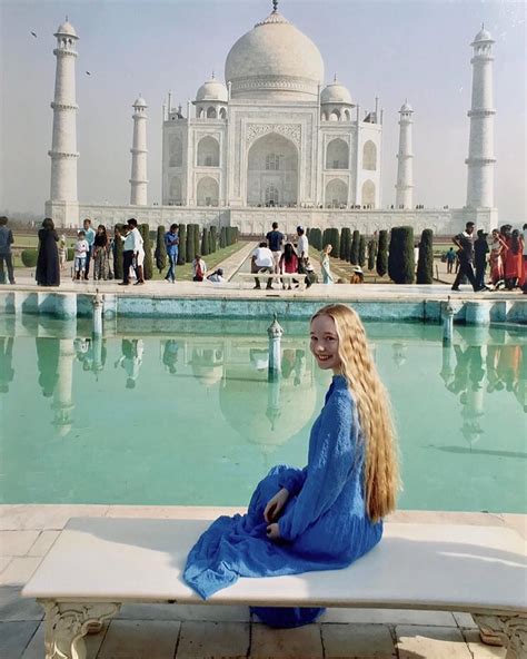 Elizabeth Wilson Instagram Agra