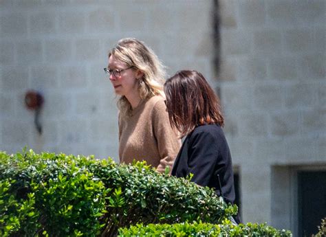 Elizabeth hol.es sentencing. May 30, 2023 · Go Nakamura/Reuters. Elizabeth Holmes, the convicted fraudster and founder of failed blood-testing company Theranos, on Tuesday began serving an 11-year sentence at the Federal Prison Camp in ... 